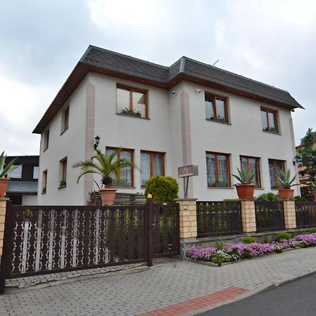 Apartmany Karlovy Vary Bagian luar foto