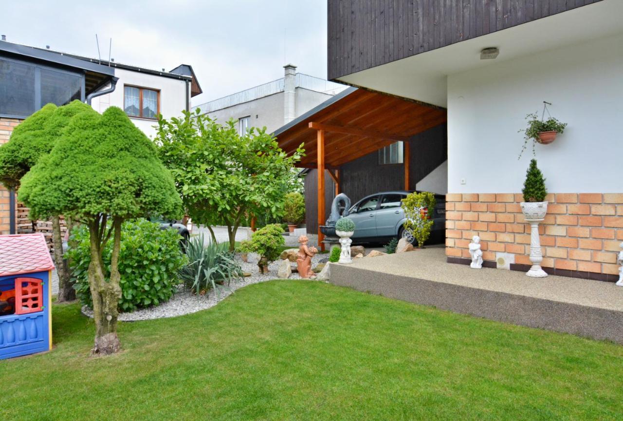 Apartmany Karlovy Vary Bagian luar foto