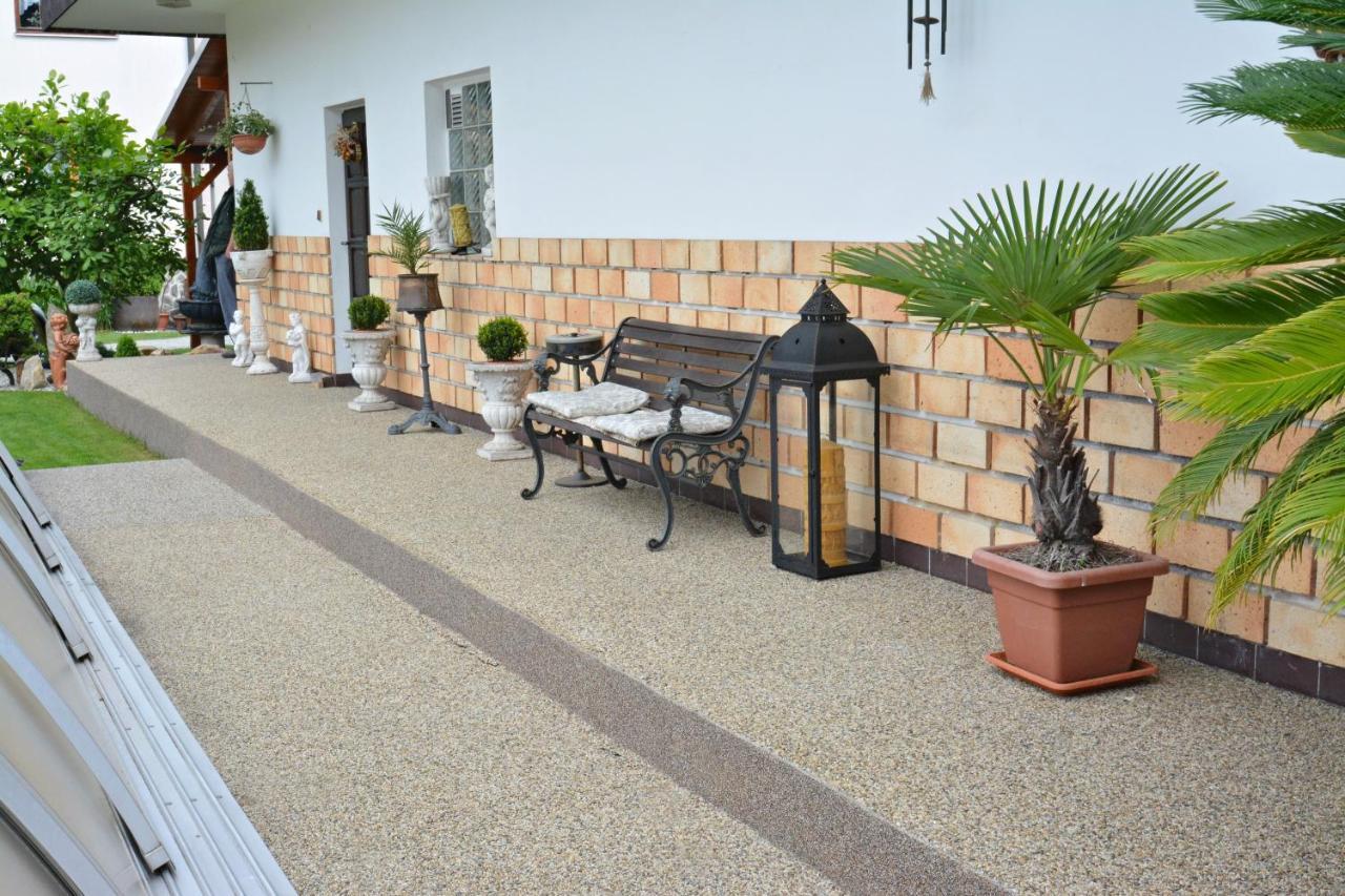 Apartmany Karlovy Vary Bagian luar foto
