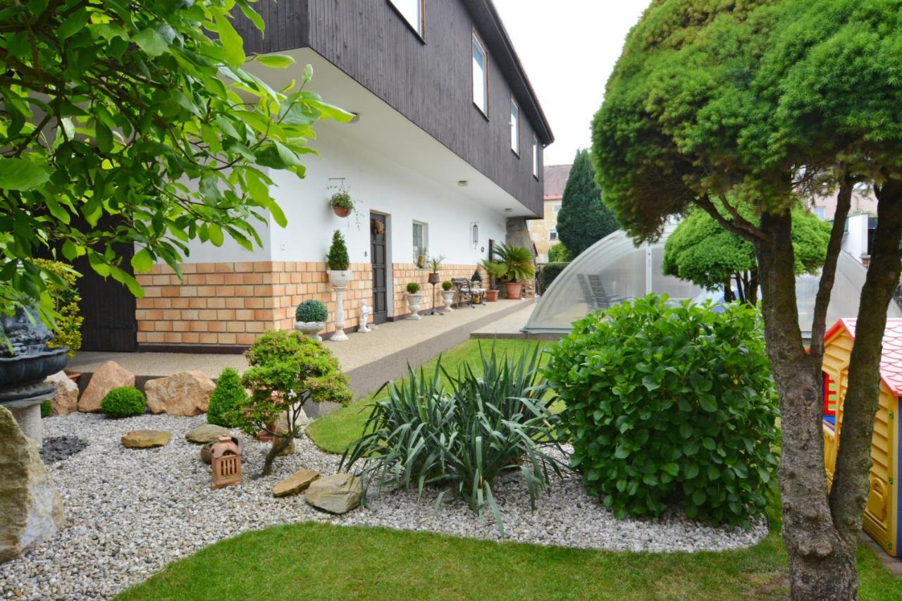 Apartmany Karlovy Vary Bagian luar foto